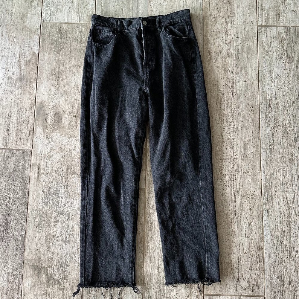 Black High Rise Straight Leg Jean with Fray Hem Detail